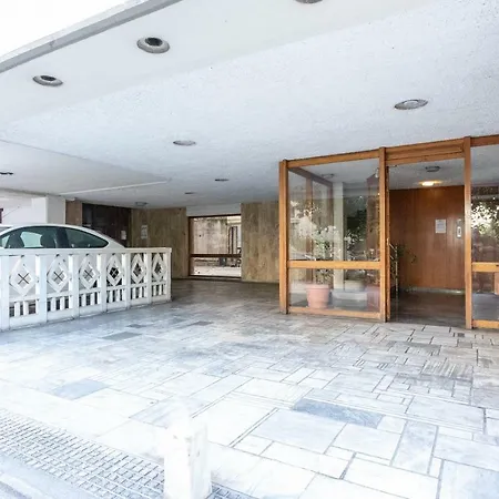 Stadium 1bdr Hiend Quiet Flat Location Апартаменты